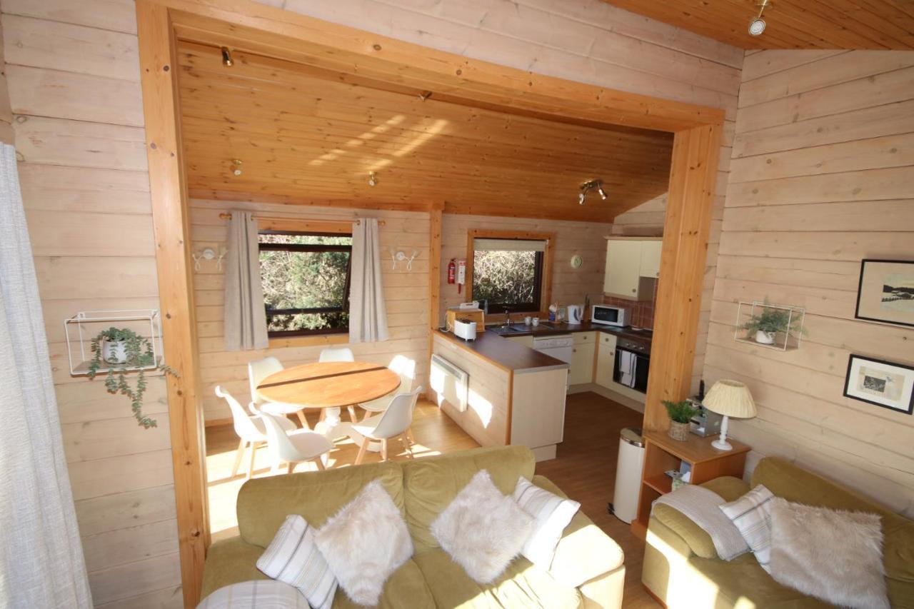 Hartland Hideaway Lodge Woolfardisworthy  Exteriör bild